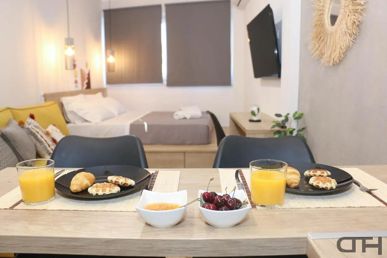 New Deluxe Studio 3 Downtown Thessaloniki - Fully Equiped Apartment